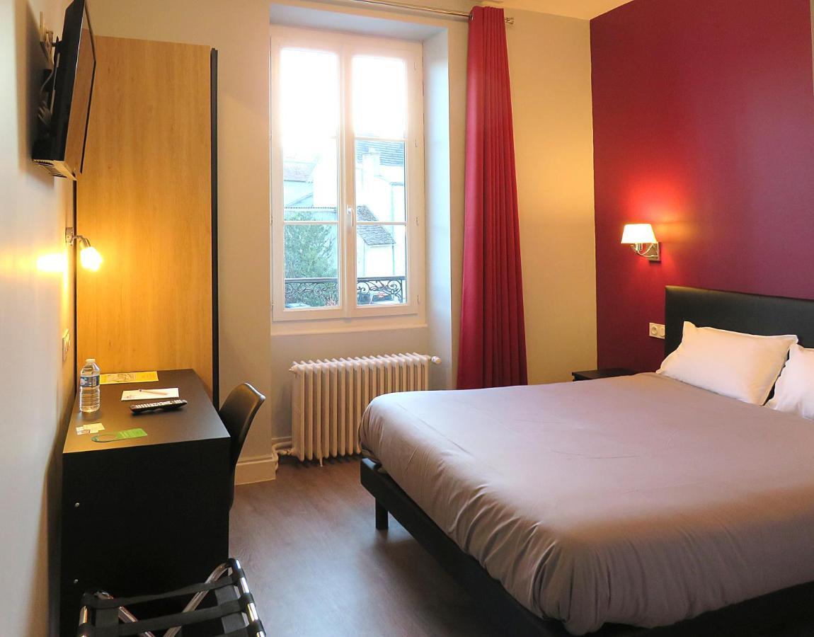 Hotel Le Dormeux Mehun-sur-Yevre Exterior photo